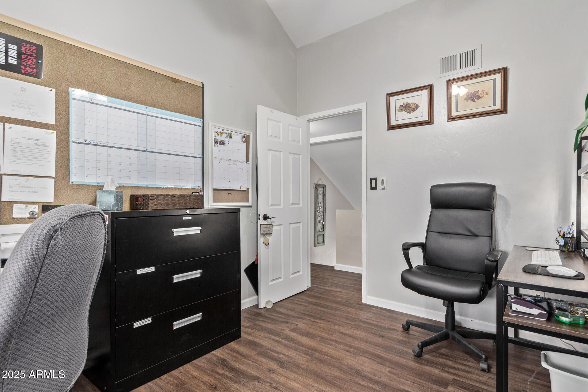 3036 West Gail Road Phoenix, AZ 85029 - Photo 23 of 47 2nd Bedroom