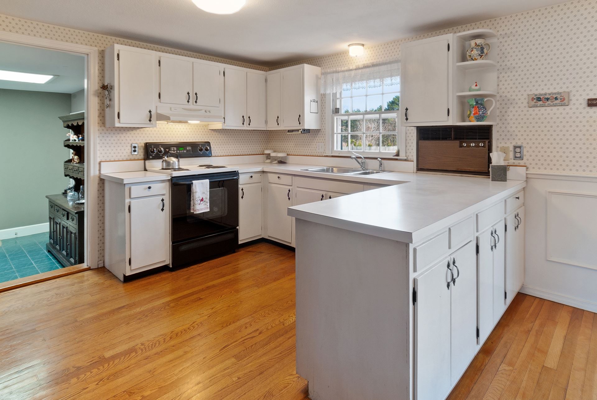 1 Stevens Road North Hampton, NH 03862 - Photo 5 of 14
