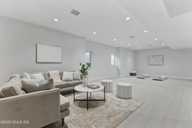 $2,395,000 | 151 A Hamilton Avenue, Greenwich, CT 06830