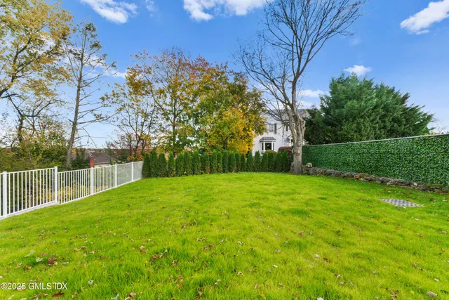 $2,395,000 | 151 A Hamilton Avenue, Greenwich, CT 06830