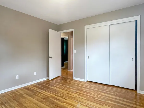 $240,000 | 506 Elaine Avenue, Marshall, MN 56258