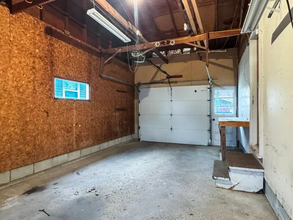 $240,000 | 506 Elaine Avenue, Marshall, MN 56258