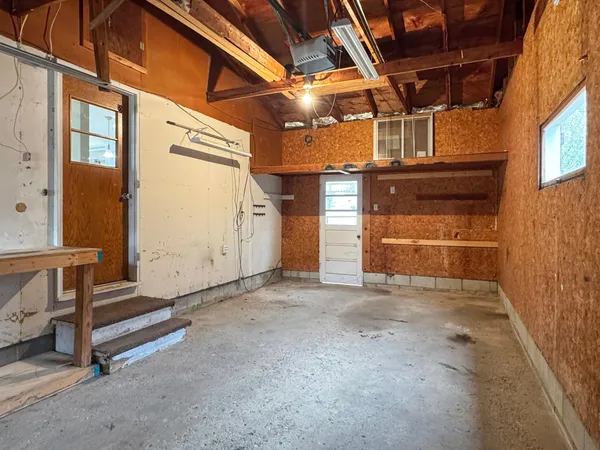 $240,000 | 506 Elaine Avenue, Marshall, MN 56258