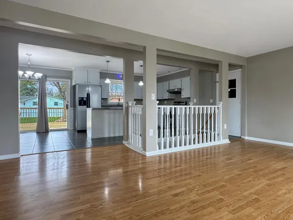 $240,000 | 506 Elaine Avenue, Marshall, MN 56258