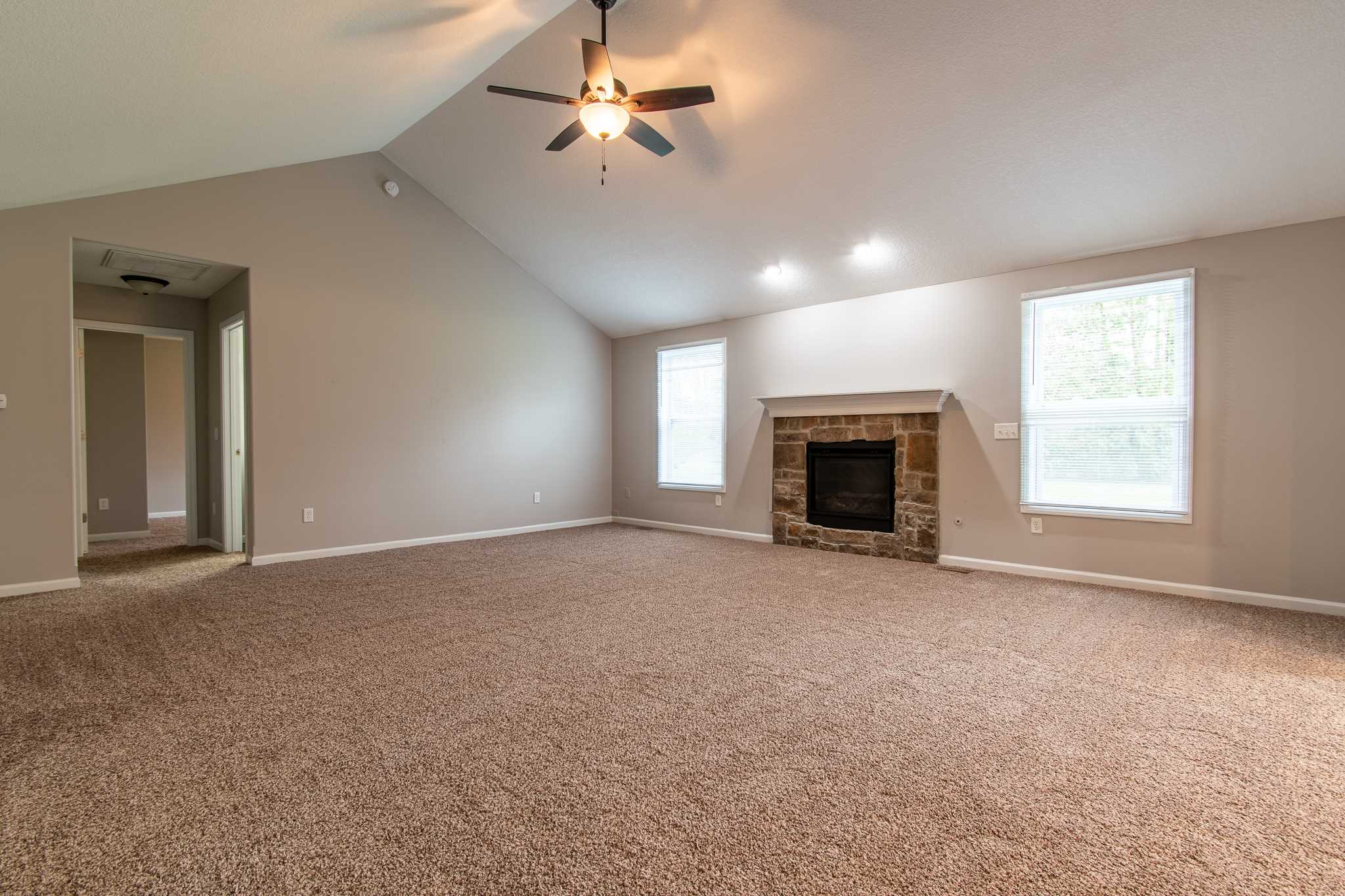 4975 Ridgelane Drive Fort Wayne, IN 46804 - Photo 5 of 21