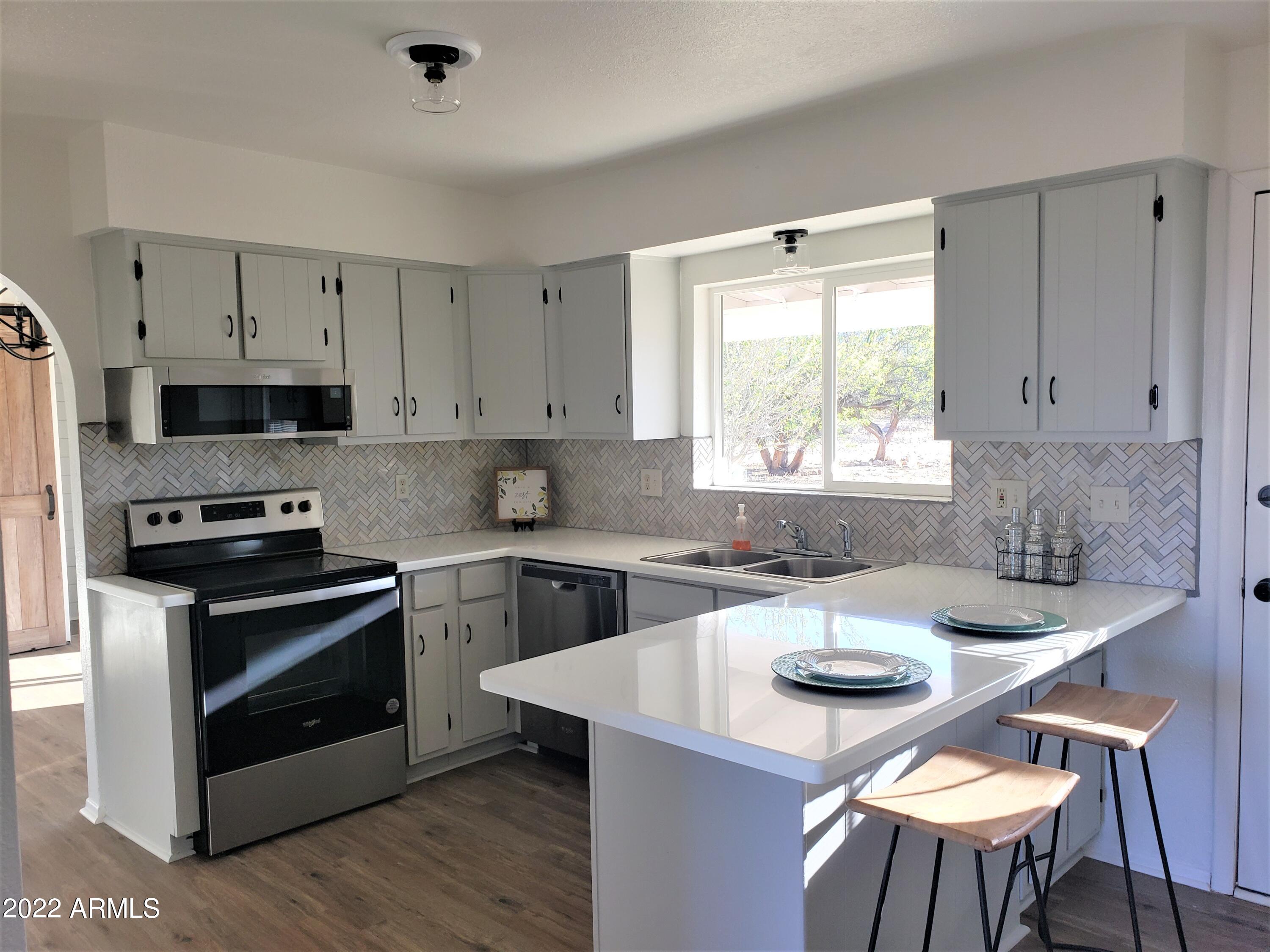 6306 South Y Lightning Ranch Road Hereford, AZ 85615 - Photo 1 of 32 20220421_173037