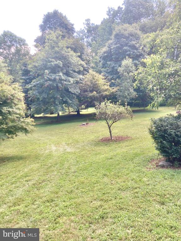 2080 St Peters Road Pottstown, PA 19465 - Photo 6 of 21