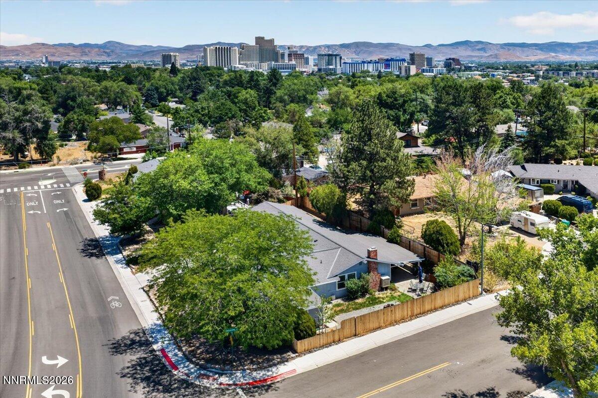 1090 Kings Row Reno, NV 89503 - Photo 30 of 34 30-DJI_20260706132557_0931_D