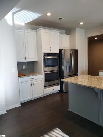 $3,500 | 211 Limberlock Way, Simpsonville, SC 29681