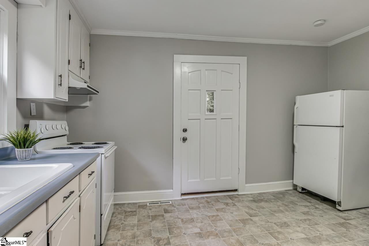 1657 Ranch Road Laurens, SC 29360 - Photo 15 of 21 Gallery Image 15