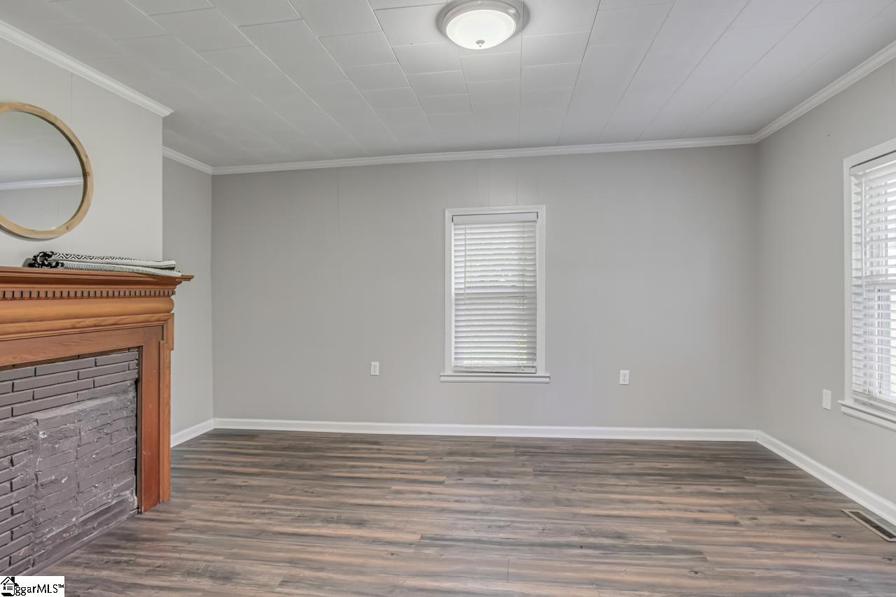 1657 Ranch Road Laurens, SC 29360 - Photo 9 of 21 Gallery Image 9