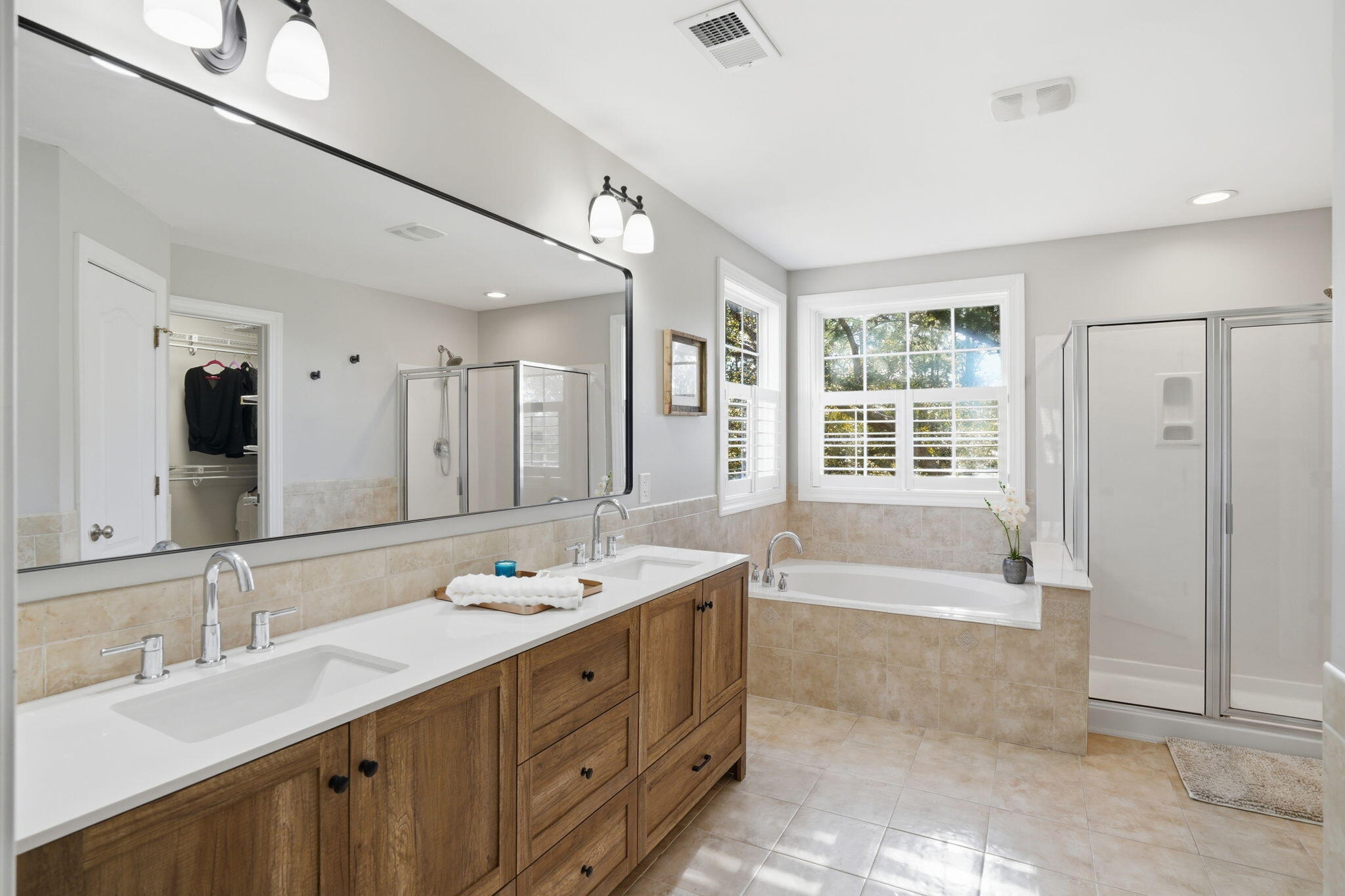 2705 Sarazen Drive Mount Pleasant, SC 29466 - Photo 23 of 47 50-web-or-mls-046_DSC02182