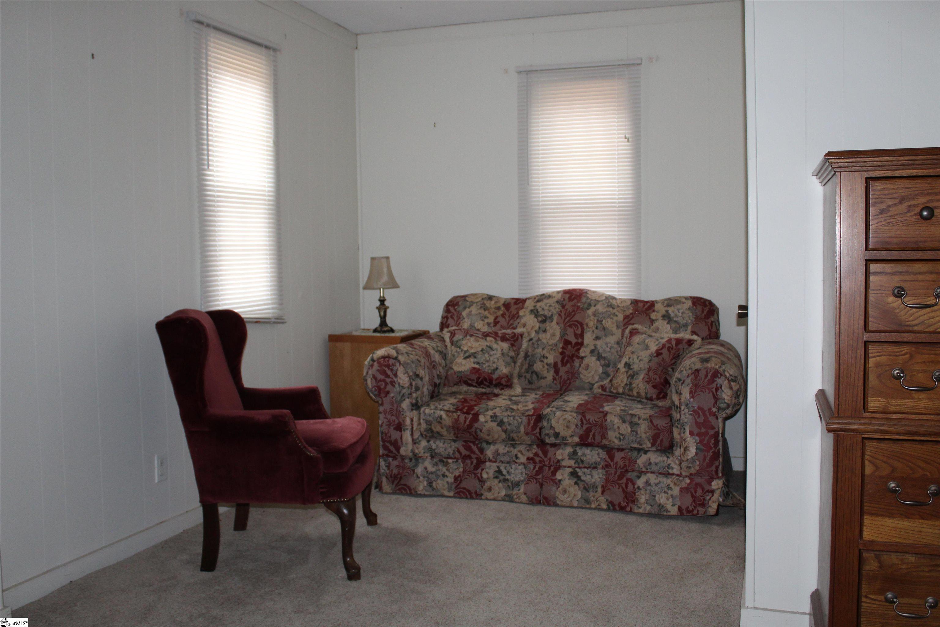 318 Smith Grove Road Easley, SC 29640 - Photo 15 of 18 Sitting area in Master