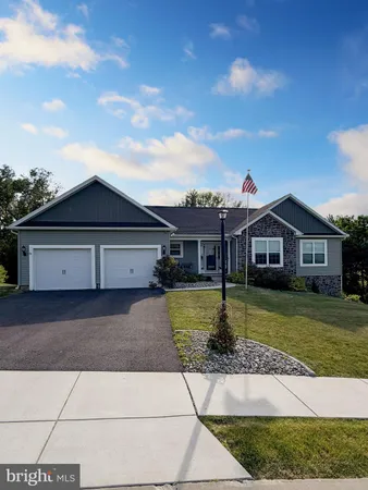 $425,000 | 43 Huntmaster Drive, Hanover, PA 17331