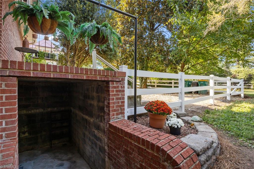 502 West Hunter Street Madison, NC 27025 - Photo 37 of 41 covered Basement Access