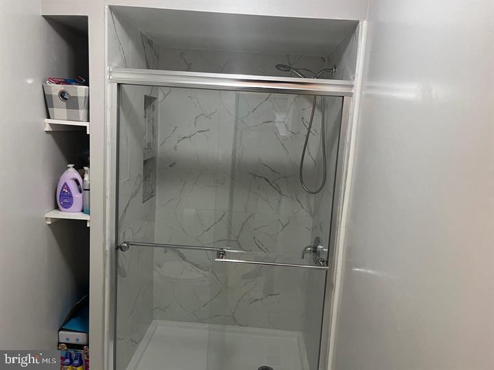 11 Kent Place Sewell, NJ 08080 - Photo 14 of 17 a bathroom with a shower