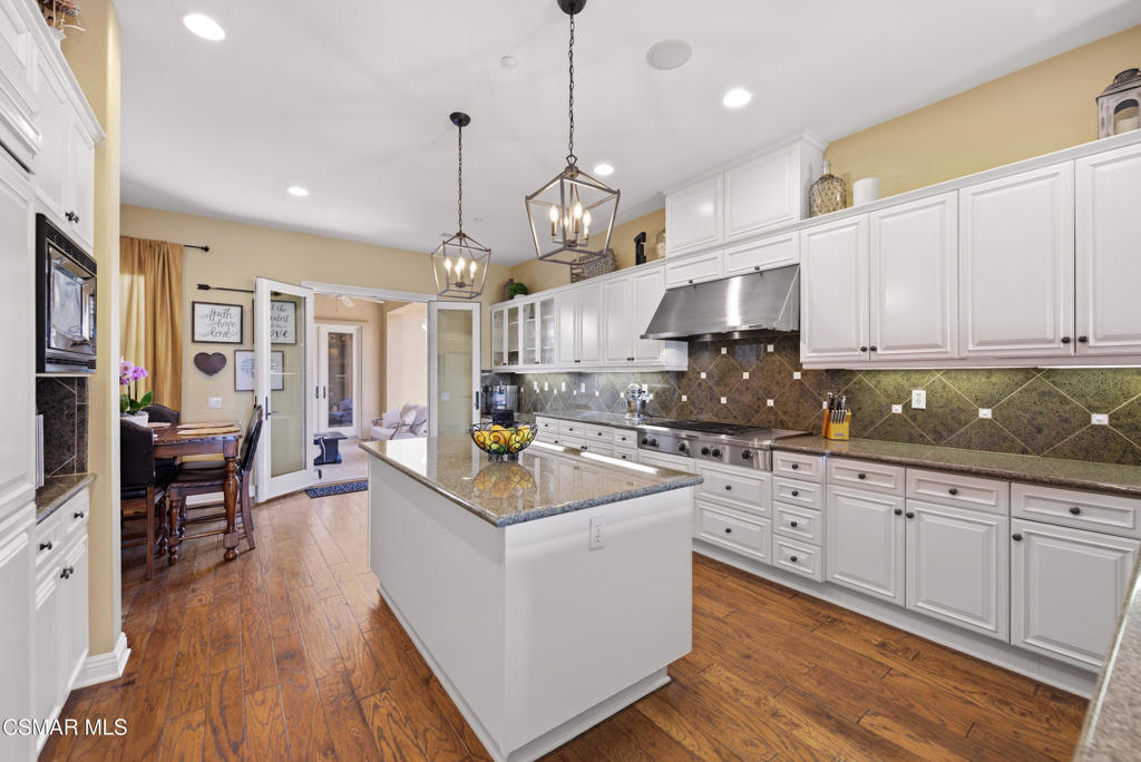 5068 Shady Trail Street Simi Valley, CA 93063 - Photo 43 of 76