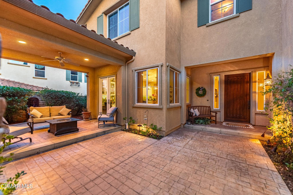 5068 Shady Trail Street Simi Valley, CA 93063 - Photo 5 of 76