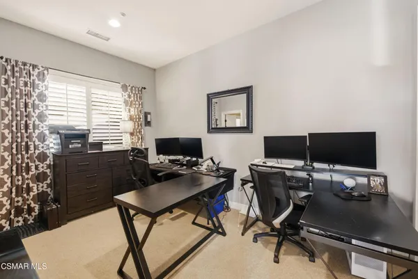 $2,079,900 | 5068 Shady Trail Street, Simi Valley, CA 93063