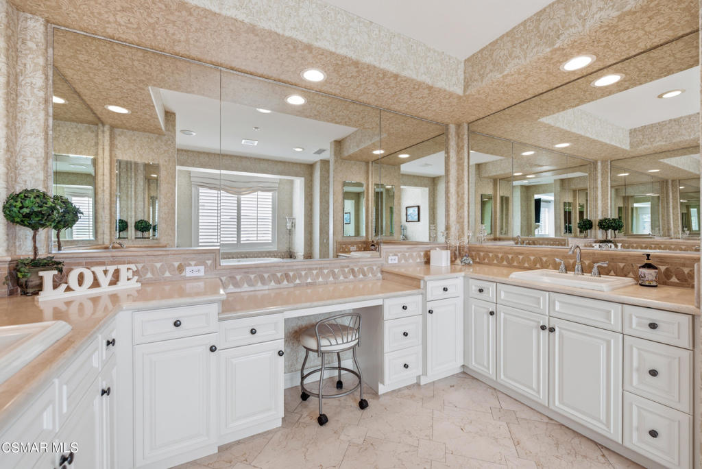 5068 Shady Trail Street Simi Valley, CA 93063 - Photo 75 of 76