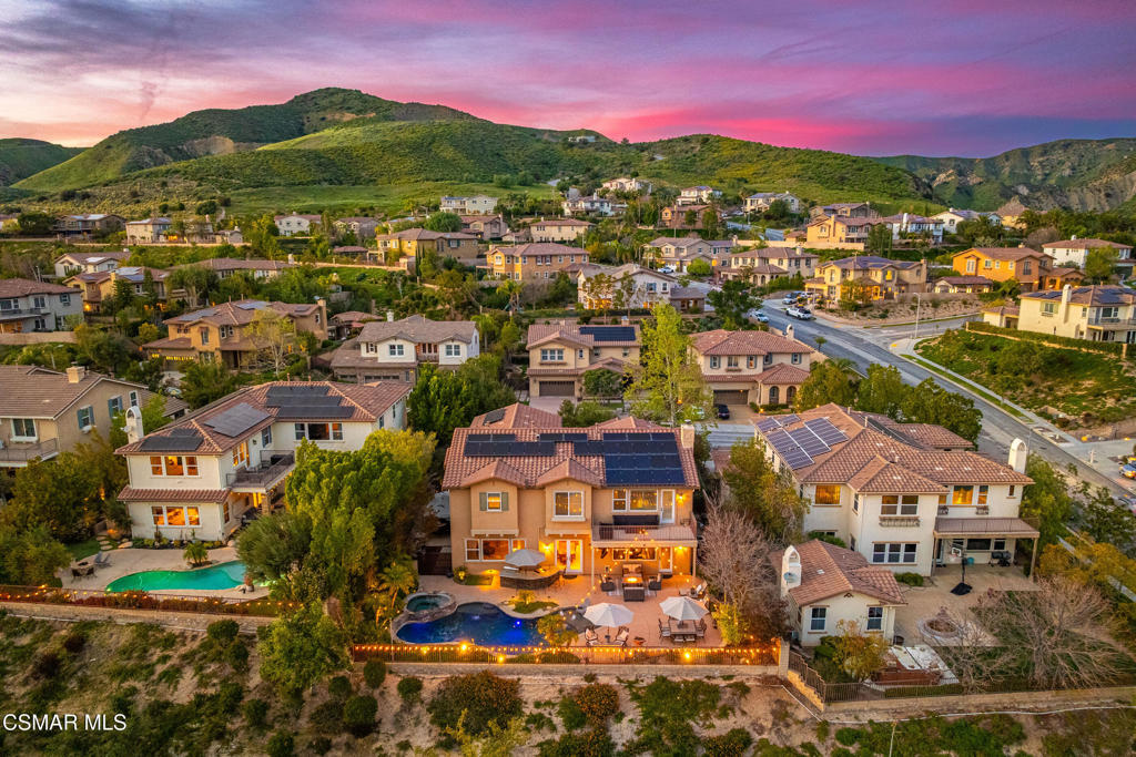 5068 Shady Trail Street Simi Valley, CA 93063 - Photo 9 of 76