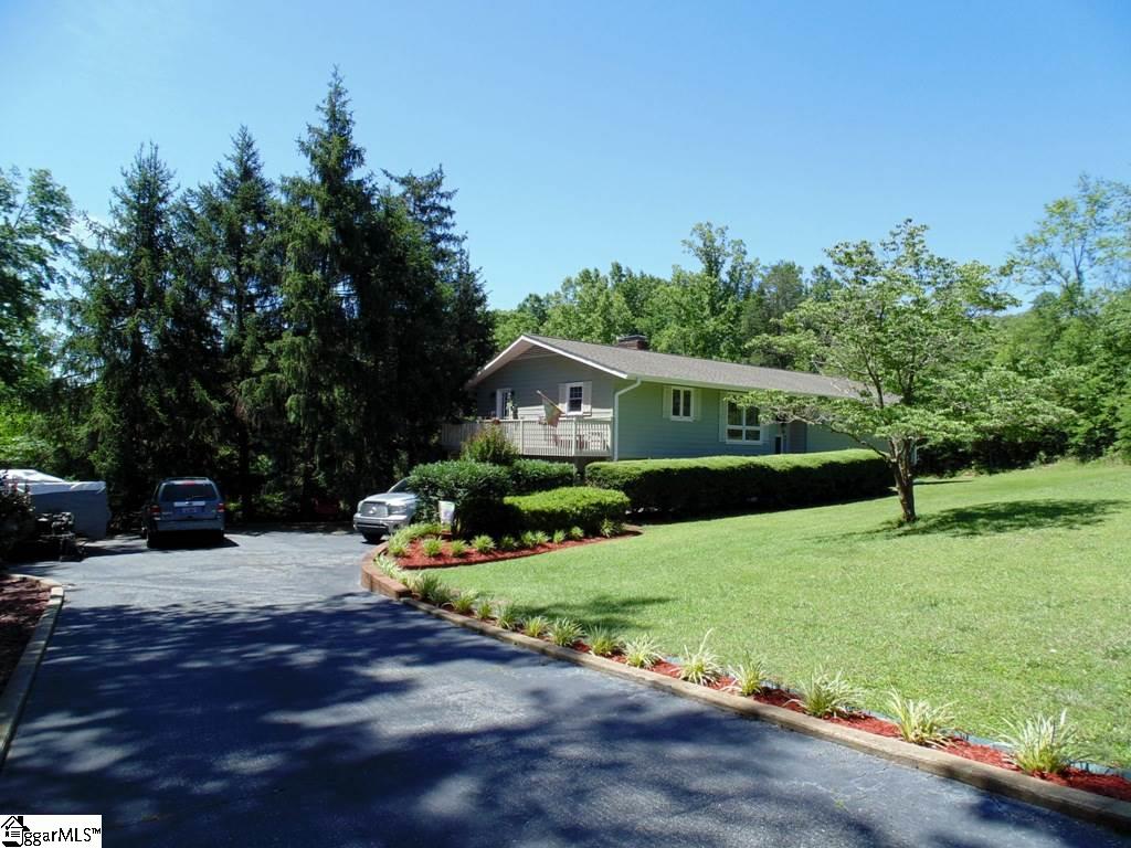 149 Timberlake Drive Inman, SC 29349 - Photo 2 of 36