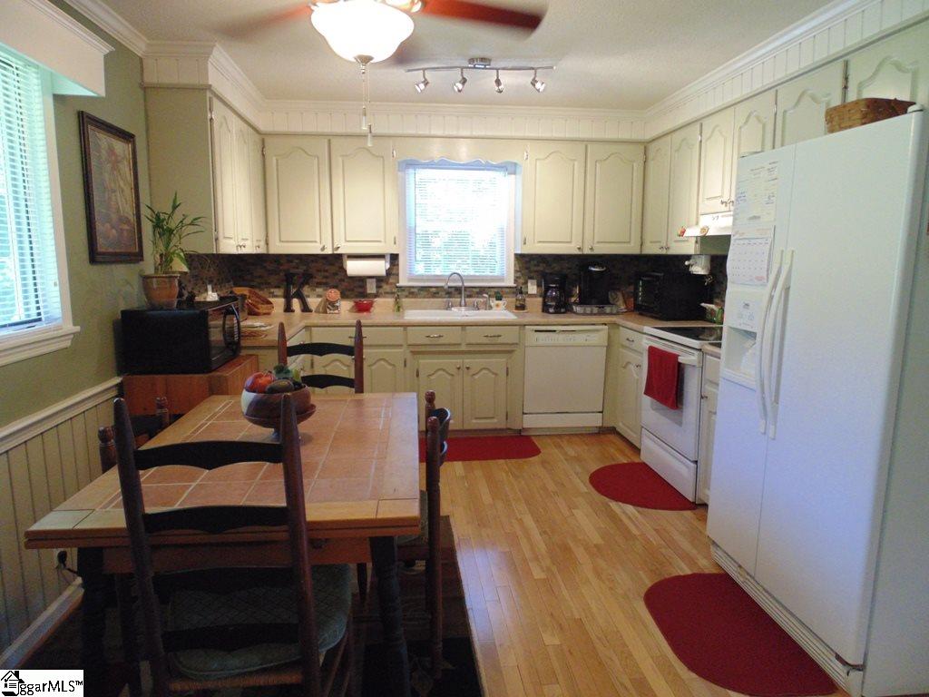 149 Timberlake Drive Inman, SC 29349 - Photo 14 of 36