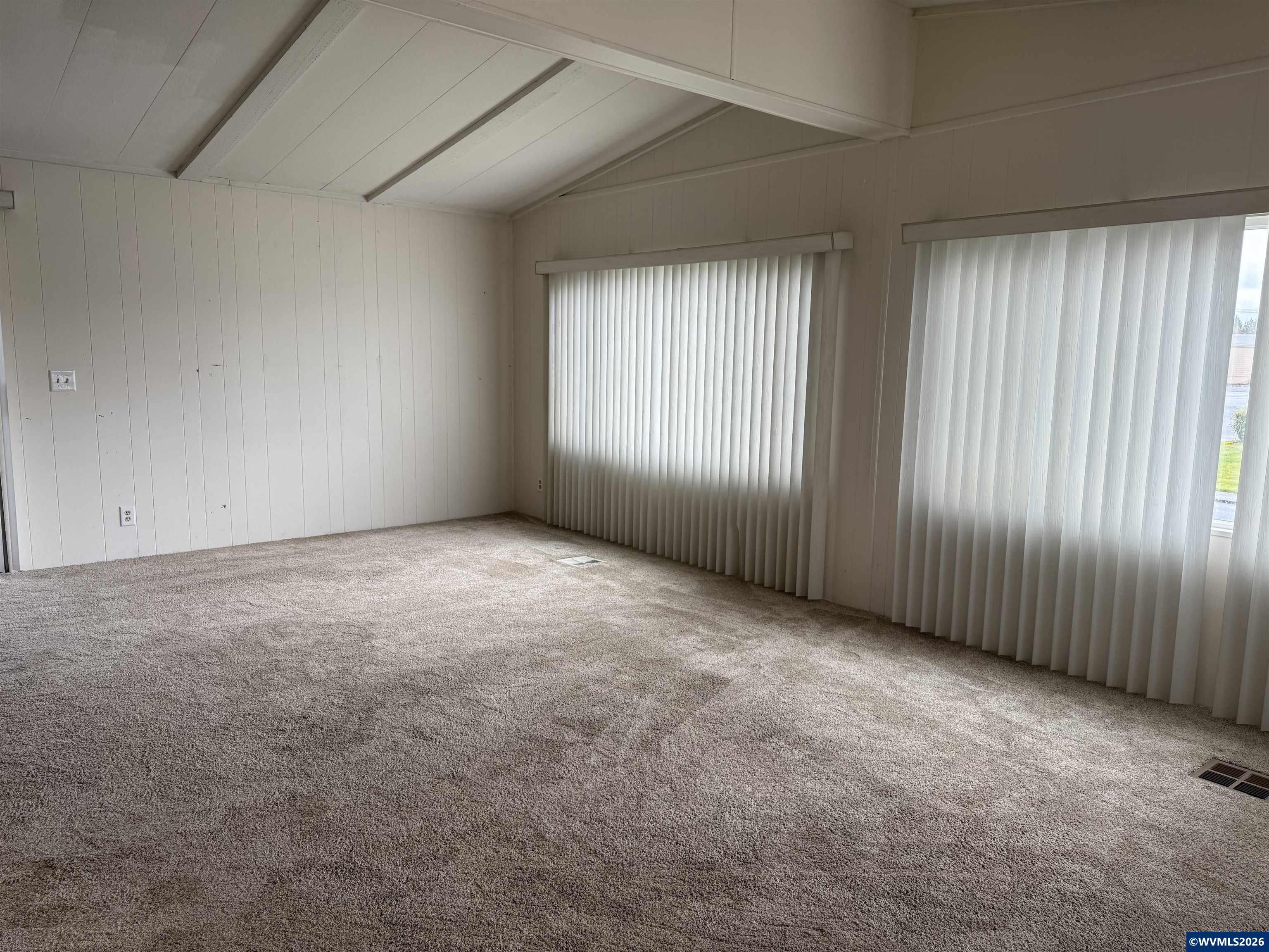 5422 Portland Road Northeast, Unit 24 Salem, OR 97305 - Photo 6 of 36