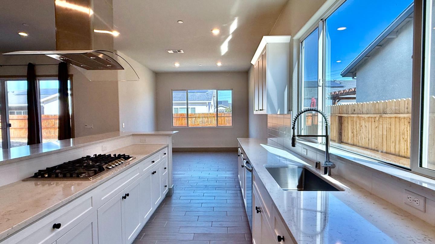 2475 Bastidas Drive Merced, CA 95340 - Photo 15 of 59