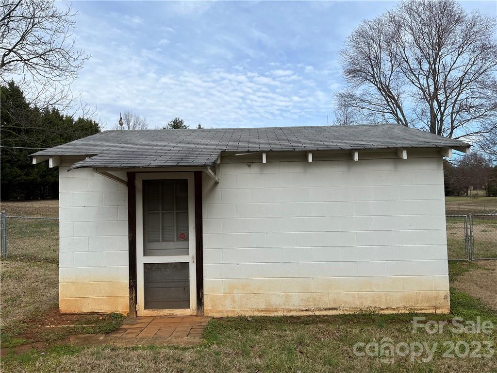 1580 Lentz Road China Grove, NC 28023 - Photo 16 of 17 Gallery Image 16