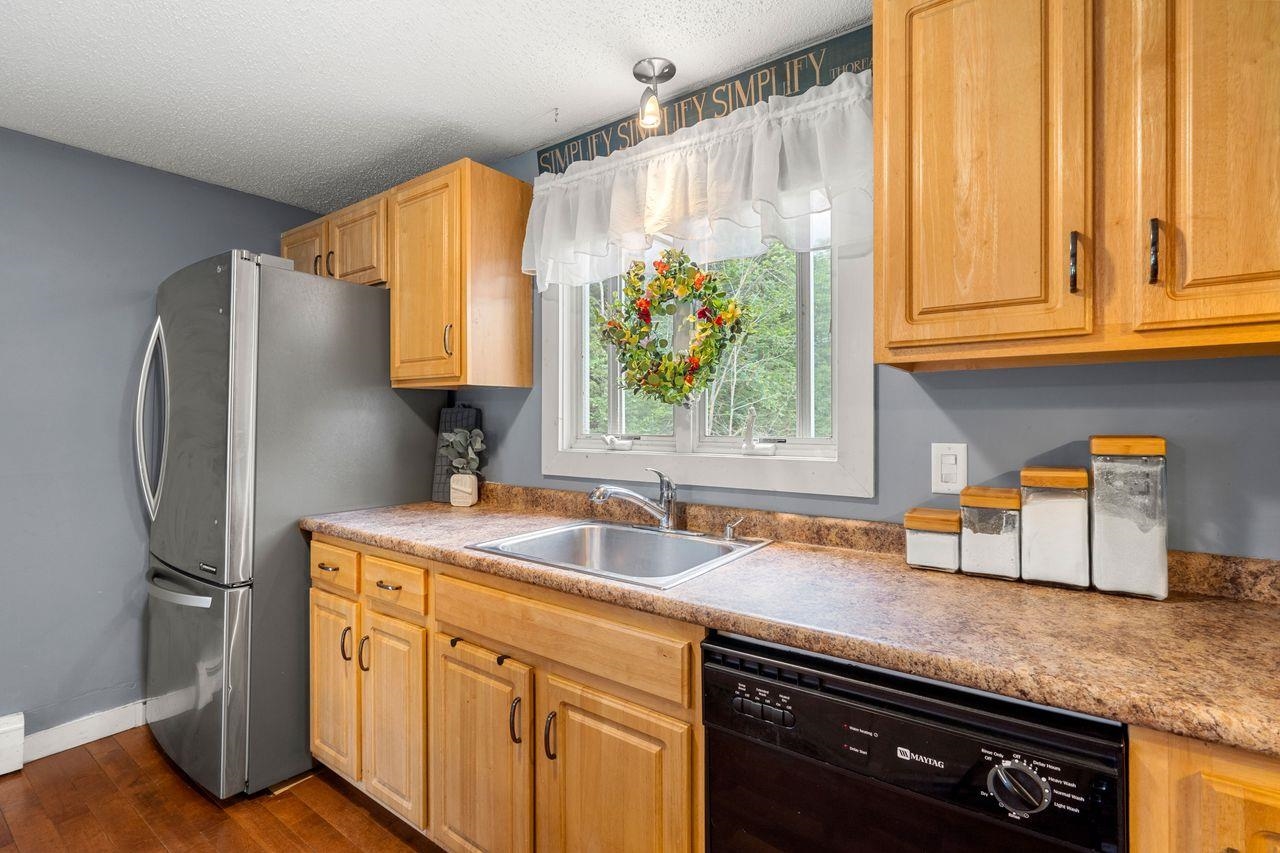 269 Mason Road Milford, NH 03055 - Photo 18 of 34