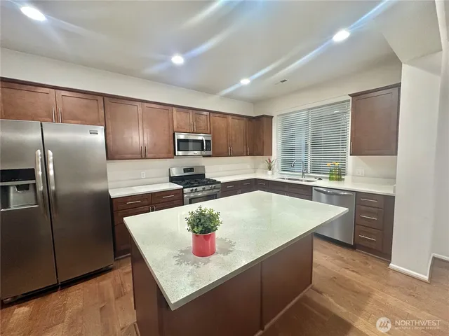 $3,200 | 32315 47th Avenue South, Auburn, WA 98001