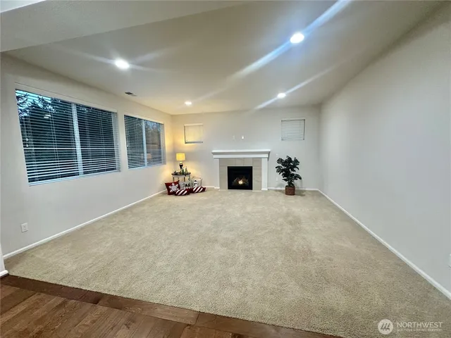 $3,200 | 32315 47th Avenue South, Auburn, WA 98001