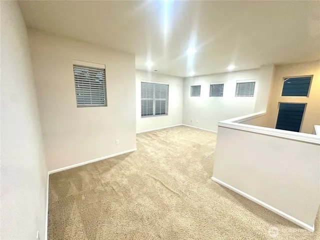 $3,200 | 32315 47th Avenue South, Auburn, WA 98001