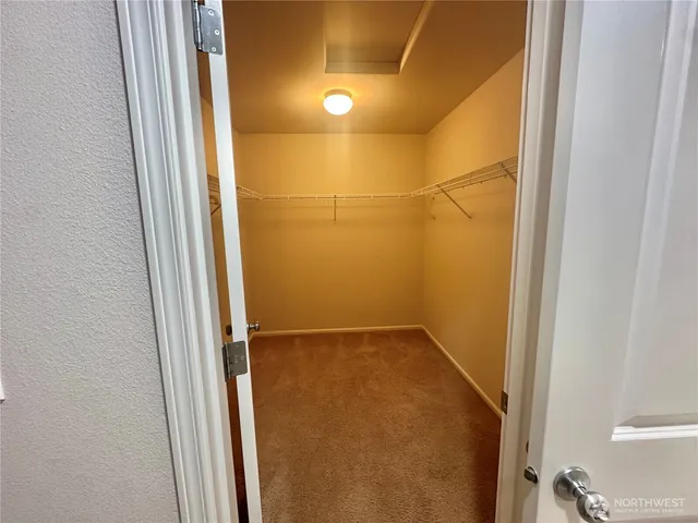 $3,200 | 32315 47th Avenue South, Auburn, WA 98001