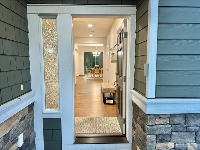 $3,200 | 32315 47th Avenue South, Auburn, WA 98001