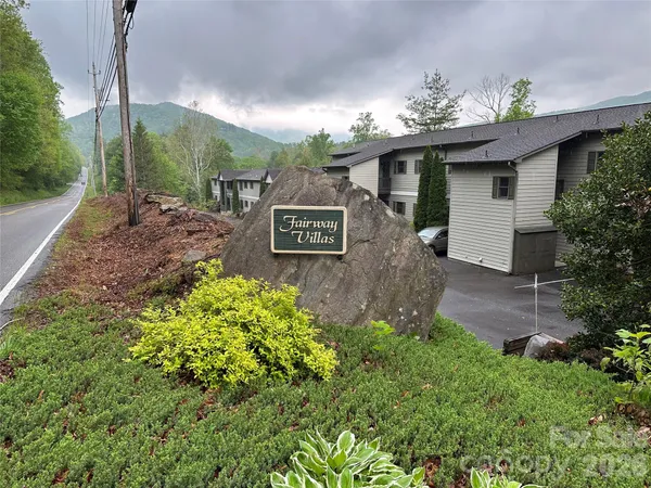 $335,000 | 11014 Highway 80, Unit 2B, Burnsville, NC 28714