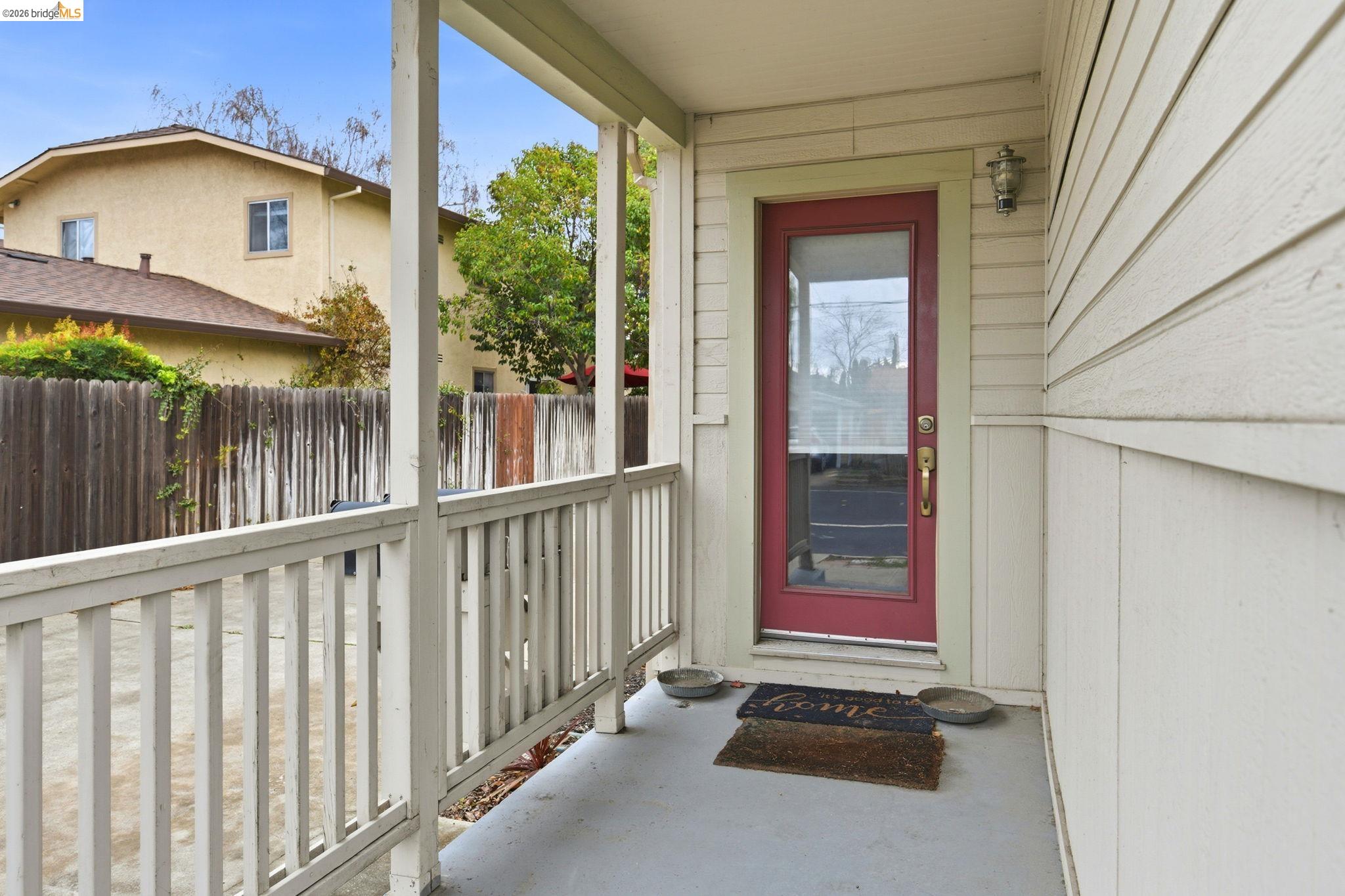 2155 Chestnut Street Livermore, CA 94551 - Photo 3 of 44 Entry Unit 1