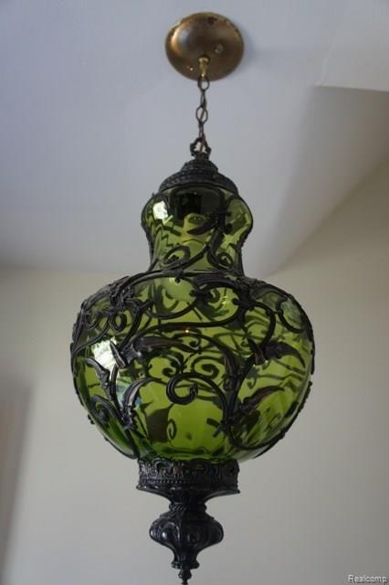 26 Amherst Road Pleasant Ridge, MI 48069 - Photo 23 of 43 foyer lighting.JPG