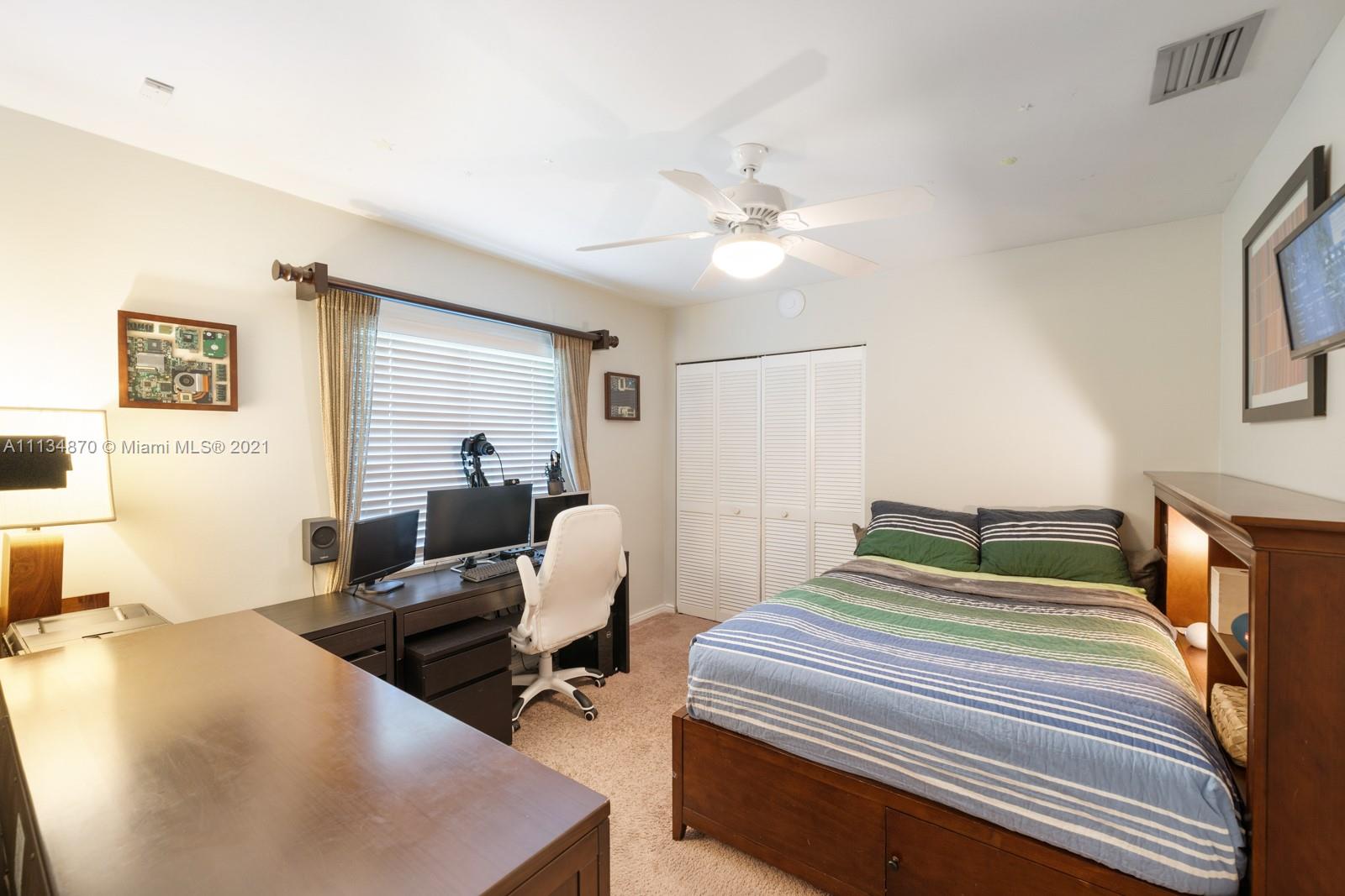 11121 Southwest 110th Road Miami, FL 33176 - Photo 22 of 41 Gallery Image 22