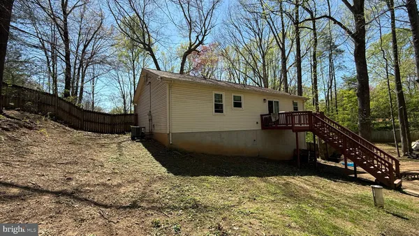 $2,700 | 11 Hickory Lane, Stafford, VA 22556
