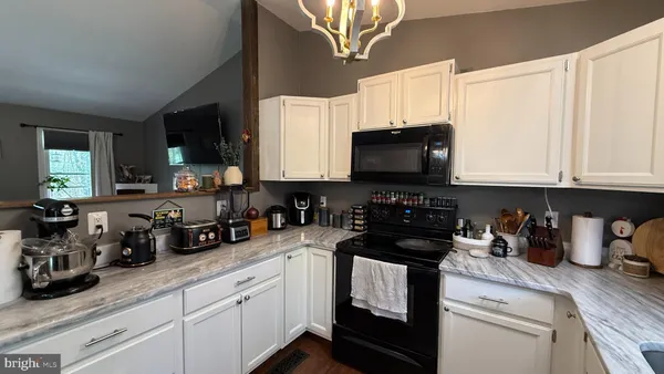 $2,700 | 11 Hickory Lane, Stafford, VA 22556