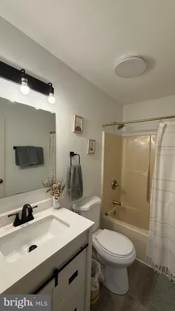 $2,700 | 11 Hickory Lane, Stafford, VA 22556