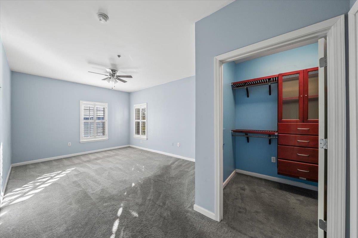 665 Tennessee Street, Unit 301 Memphis, TN 38103 - Photo 21 of 38 a view of an empty room with closet and cabinet
