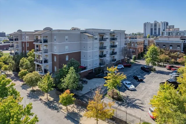 $285,000 | 665 Tennessee Street, Unit 301, Memphis, TN 38103