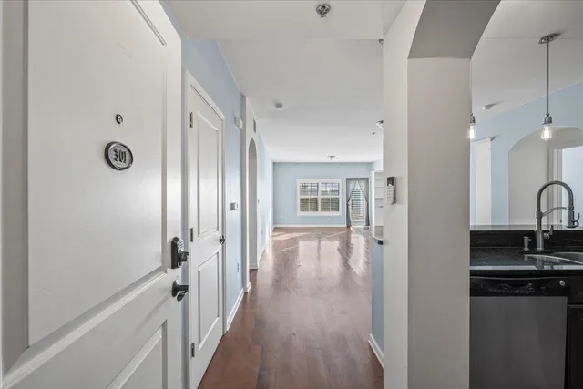 $285,000 | 665 Tennessee Street, Unit 301, Memphis, TN 38103