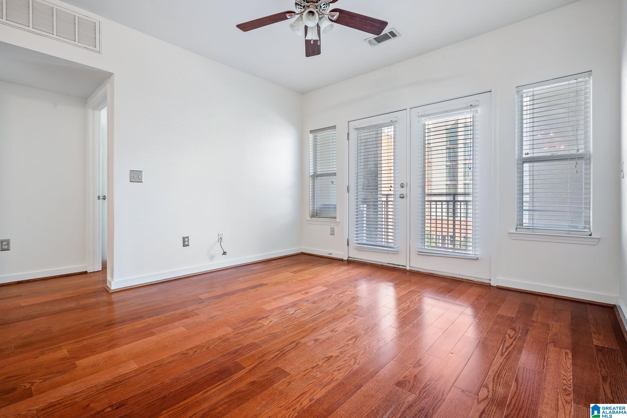 401 20th Street South, Unit 309 Birmingham, AL 35233 - Photo 6 of 37