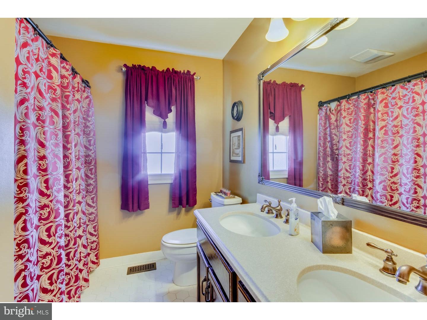 48 Wendee Way Sewell, NJ 08080 - Photo 18 of 25 Bathroom