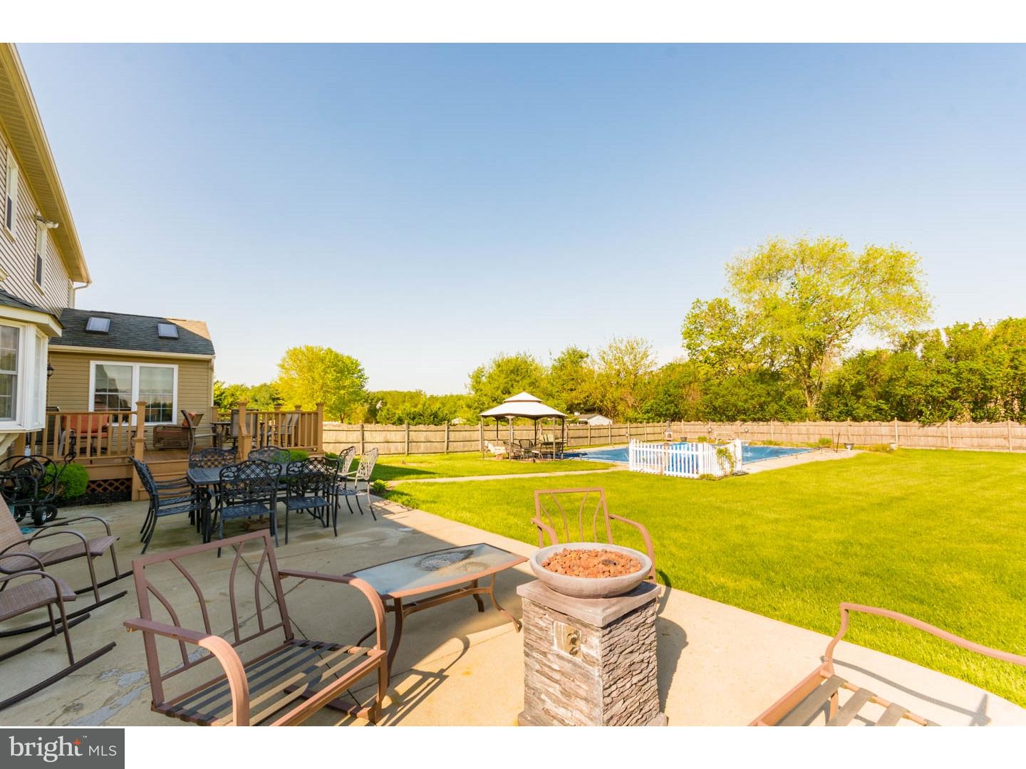 48 Wendee Way Sewell, NJ 08080 - Photo 23 of 25 Exterior Back