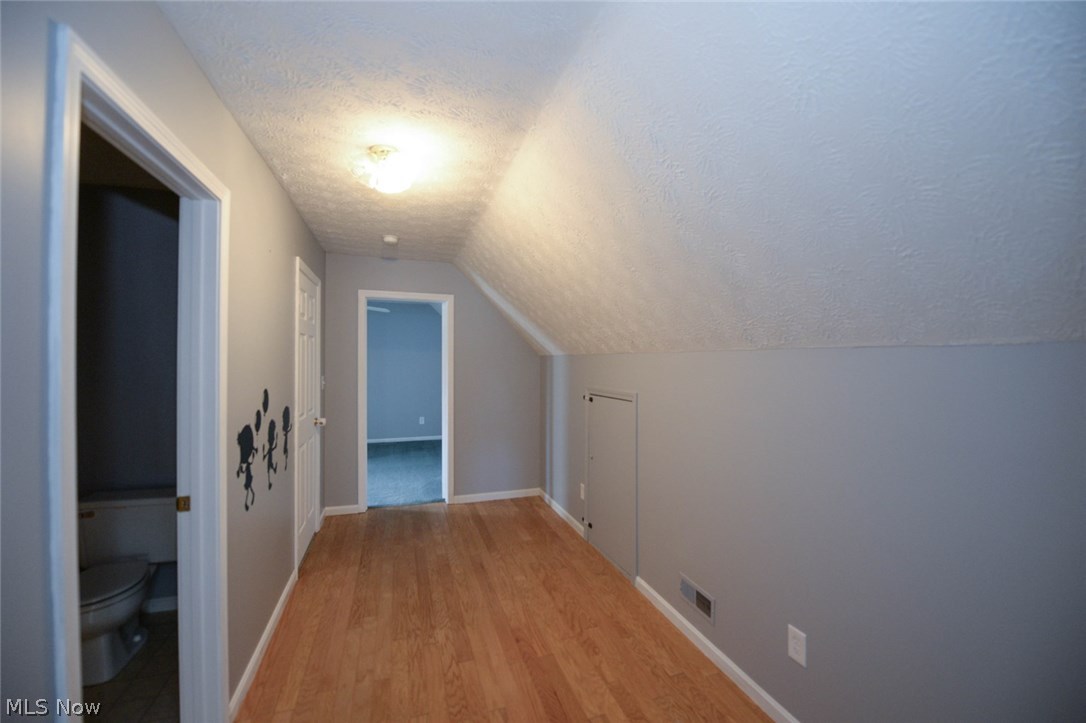 8073 South Cleveland Massillon Road Clinton, OH 44216 - Photo 28 of 35 2nd floor 14.5x7 free space, diving bedrooms